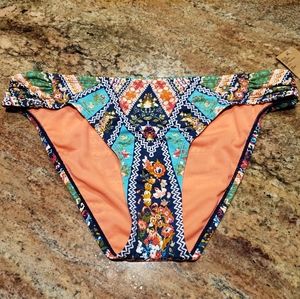 NWT Beautiful Cremieux Bikini Bottoms Size Large